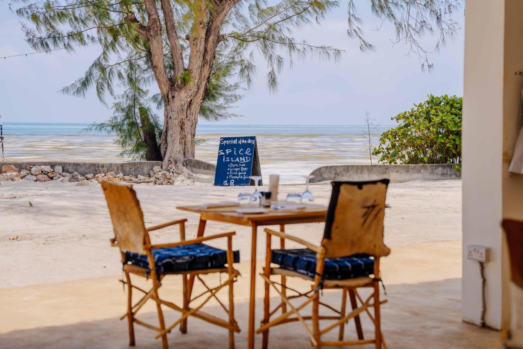 Spice Island Hotel & Resort Jambiani  Exterior photo