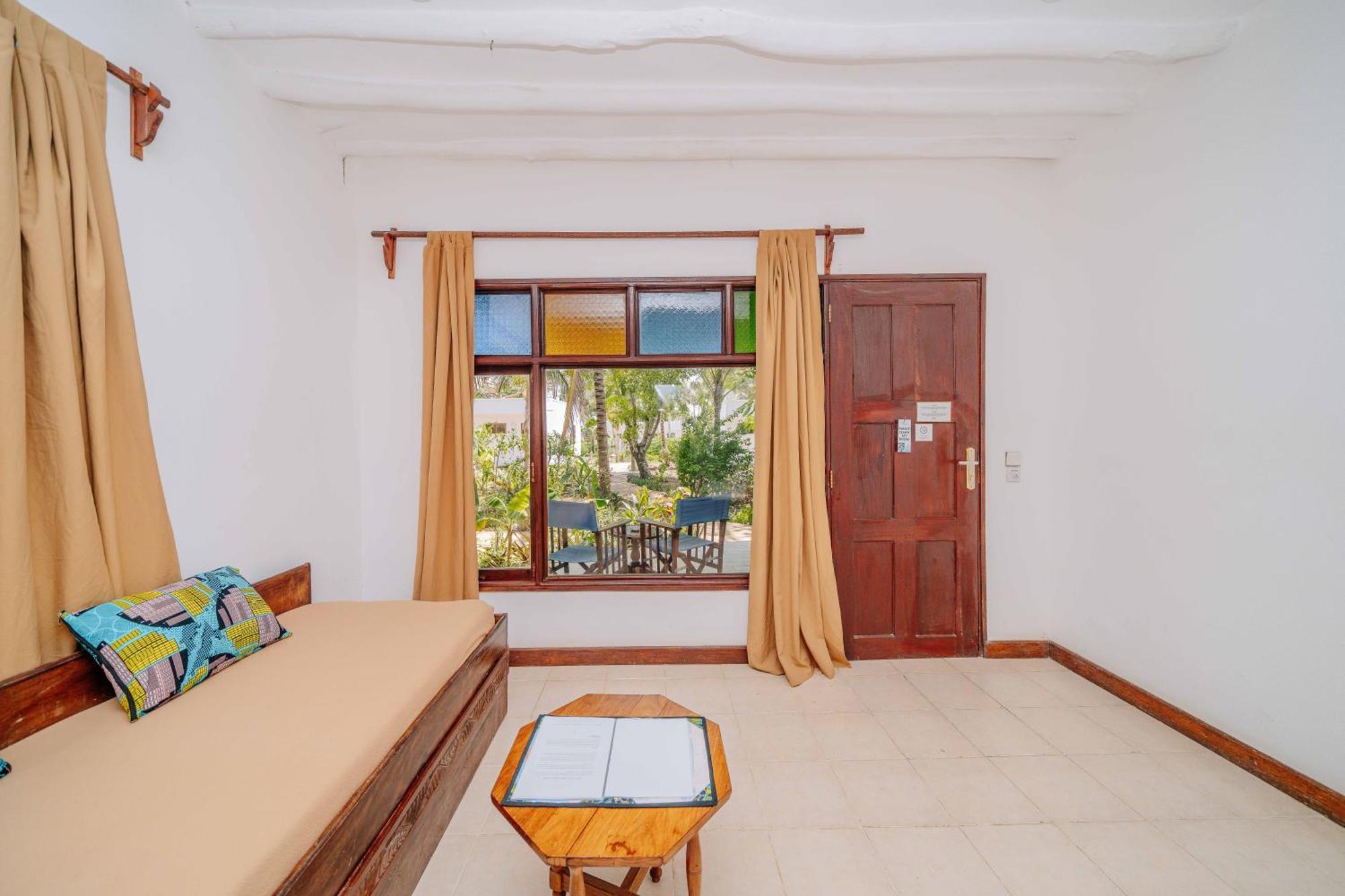 Spice Island Hotel & Resort Jambiani  Exterior photo