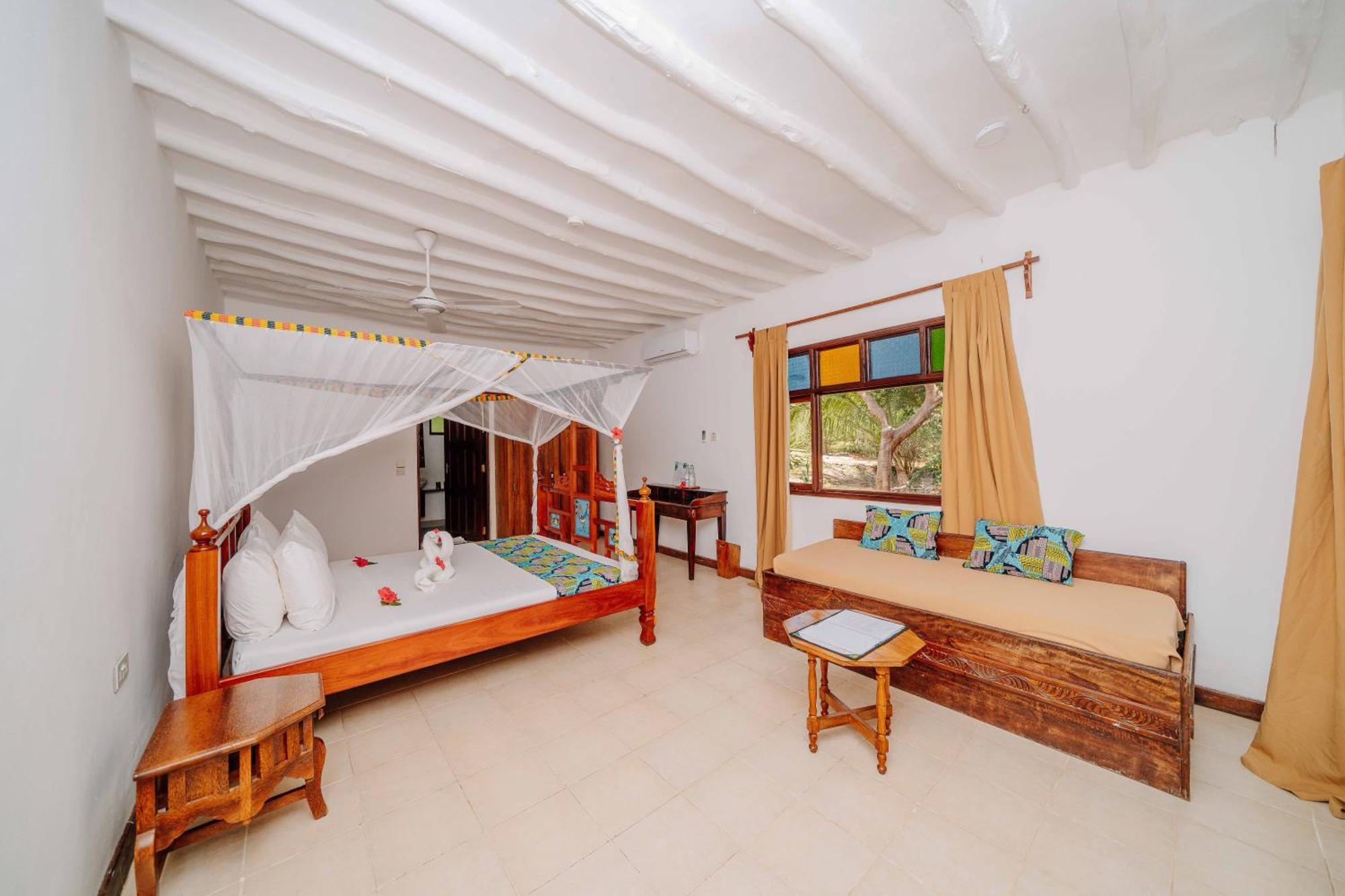 Spice Island Hotel & Resort Jambiani  Exterior photo