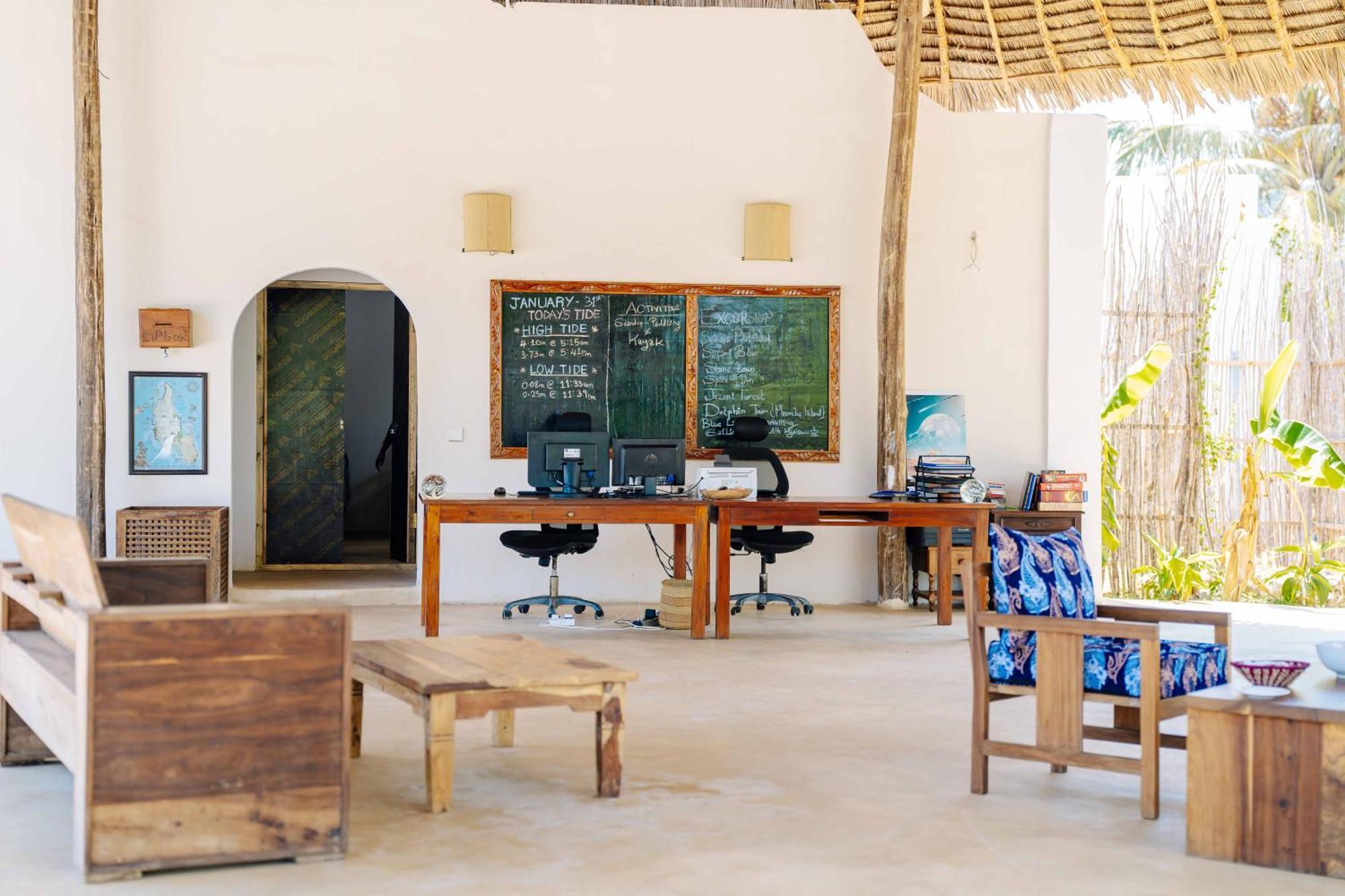 Spice Island Hotel & Resort Jambiani  Exterior photo